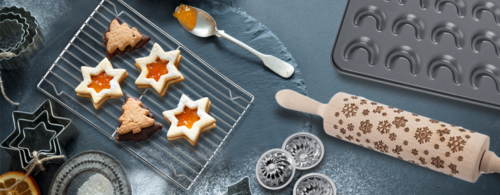 ZDOBENIE VIANOČNÉHO PEČIVA