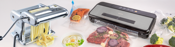 Šikovné strojčeky uľahčia a urýchlia prípravu obľúbených jedál, spracovanie ovocia, zeleniny, cesta alebo krémov.&nbsp;