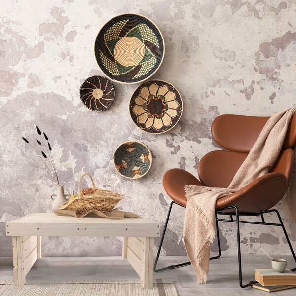 Drevený stolík 70x60x32 cm