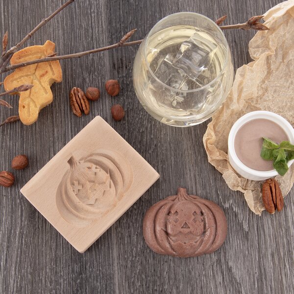 Formička vytlačovaná tekvica