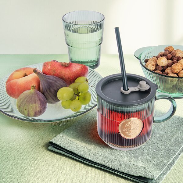 Hrnček s viečkom a slamkou VERDE 0,35 l