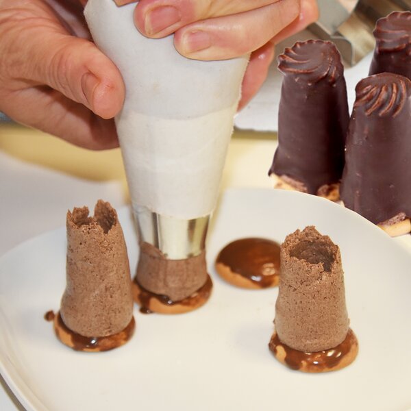 Špička plniaca likérová