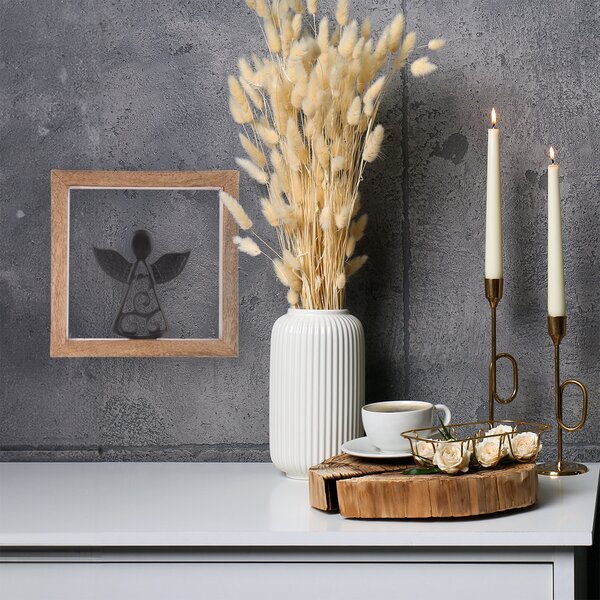 Anjel MANGO v rámčeku