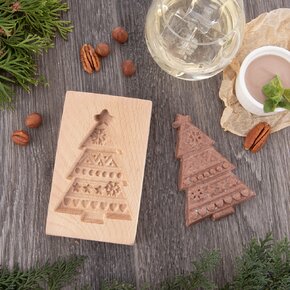 Formička vytlačovaný STROMČEK