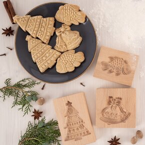 Formička vytlačovaný STROMČEK