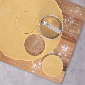 Vykrajovačka na šišky/pagáče pr. 6 cm