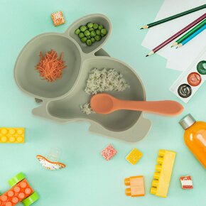 Delený detský tanier zajačik 23x18 cm