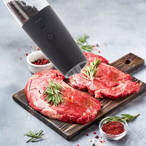 Akumulátorový mlynček na korenie s LED osvetlením