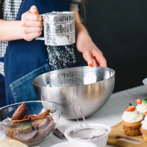 Mechanické sito na múku a cukor