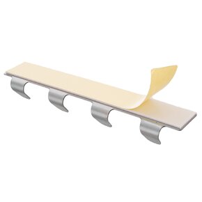 Vešiak so 4 háčikmi